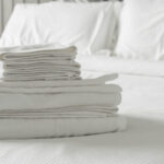 Comparaison des linges de lit : quels critères permettent de reconnaître la qualité ?